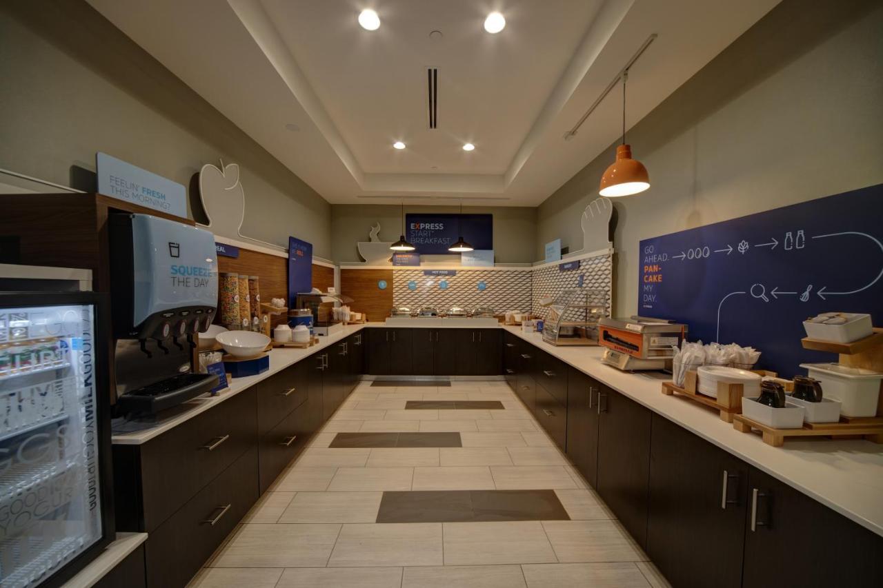 Holiday Inn Express Hotel & Suites Oklahoma City-West Yukon By Ihg Eksteriør billede