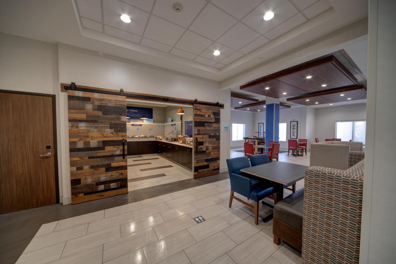 Holiday Inn Express Hotel & Suites Oklahoma City-West Yukon By Ihg Eksteriør billede
