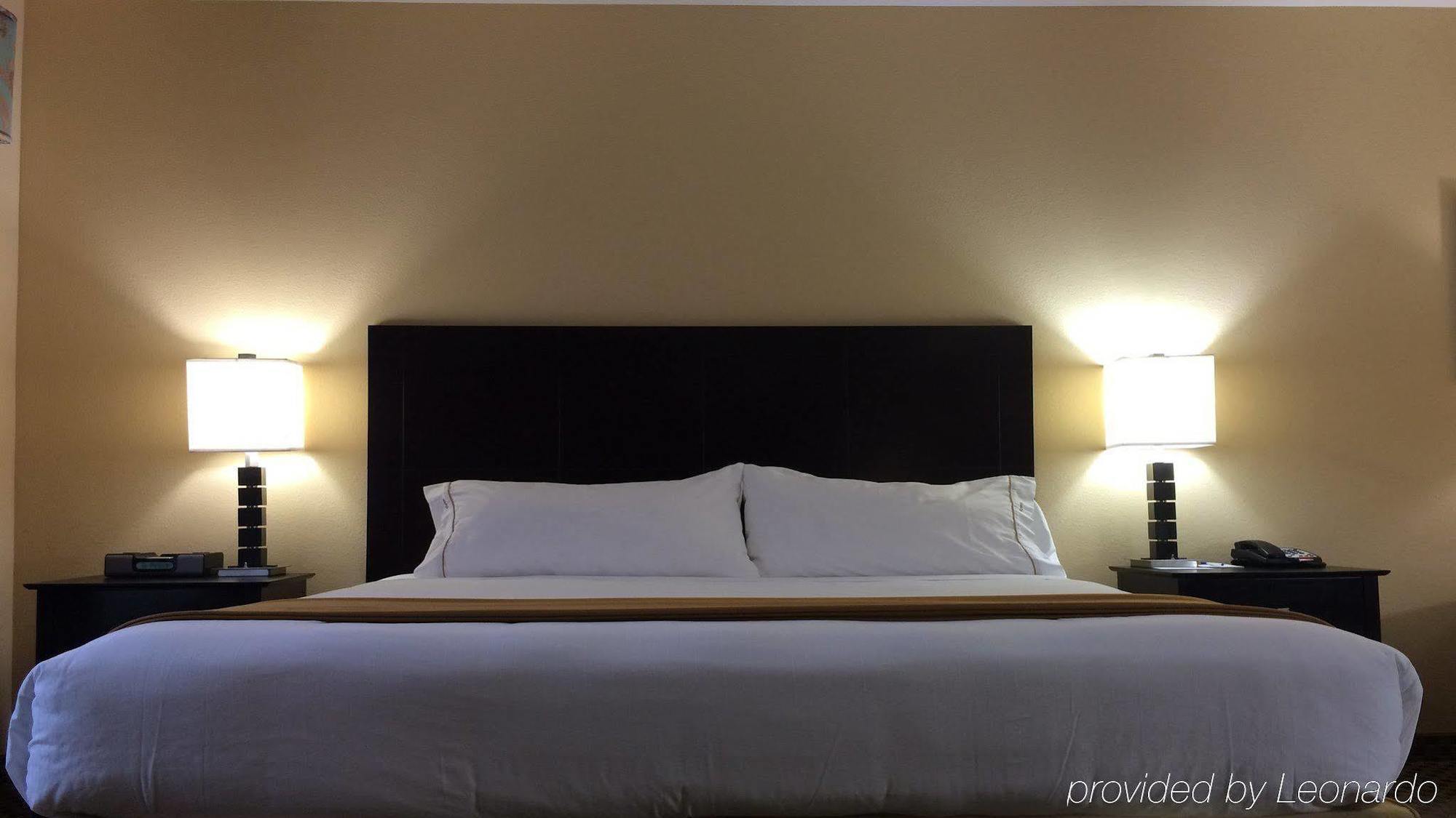 Holiday Inn Express Hotel & Suites Oklahoma City-West Yukon By Ihg Eksteriør billede